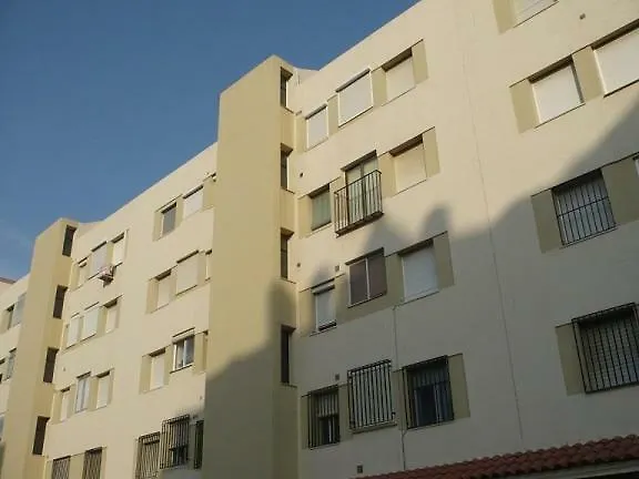 Motril Primera Linea De Playa, 3 Habitaciones, Terraza Sobre El Mar, 4º Sin Ascensor