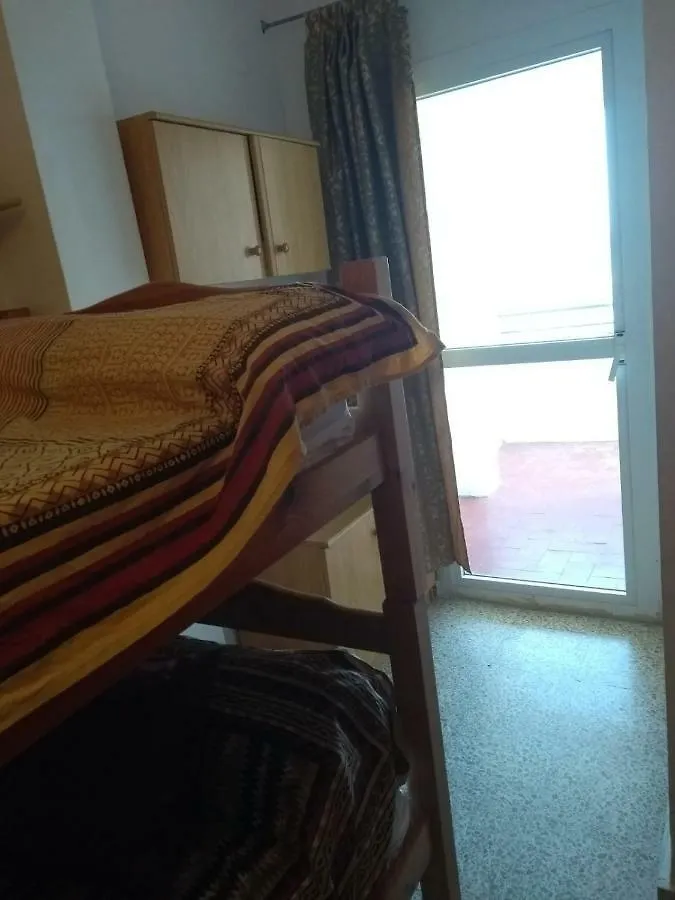 Motril Primera Linea De Playa, 3 Habitaciones, Terraza Sobre El Mar, 4º Sin Ascensor 0*,