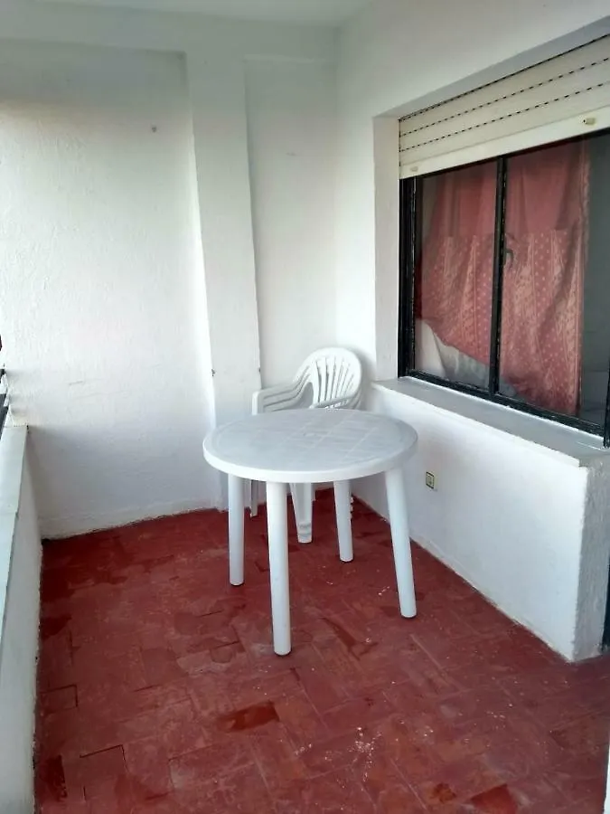 Motril Primera Linea De Playa, 3 Habitaciones, Terraza Sobre El Mar, 4º Sin Ascensor